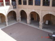 Le patio de la maison des Ma�tres