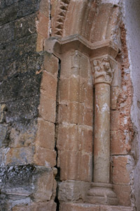 Cerceda: église romane