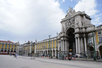 PLACE DU COMMERCE