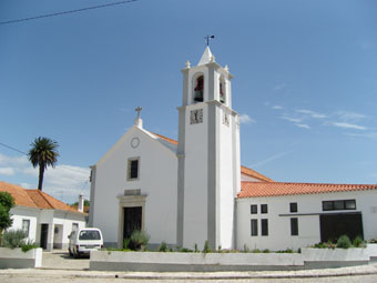 EGLISE D UNE BLANCHEUR IMMACULEE