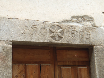 MAISON DETAIL 1
