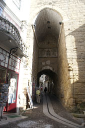 ARCO DE LA ALMEDINA