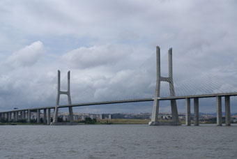 PONT DE VASCO DE GAMA