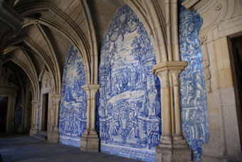 cloître de cathédrale