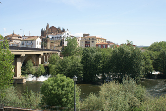 VUE SUR PLASENCIA02