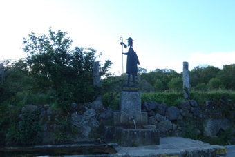 FONTAINE A LA SORTIE DU VILLAGE