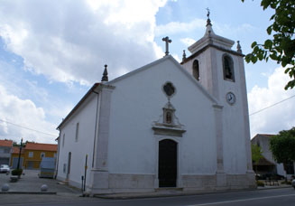 EGLISE DE AVELAS DE CAMINHO