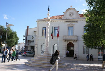 VILA FRANCA DE XIRA PLACE MUNICIPALE