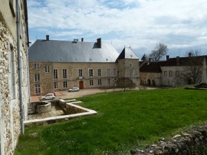 Château de Baye occupé par le foyer de charité acueuil des pèlerins