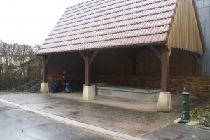 Une petite halte à l'abris dans un ancien lavoir