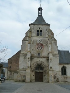Tour porche de l"église Saint Thibault à Château Porcien XVI ième siècle