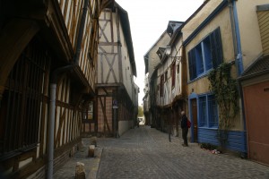 Ruelle pavée de Troyes