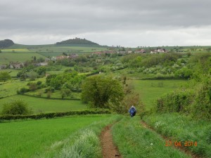 Neuffontaineset le mont Sabot avec sa chapelle du XIIè 