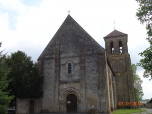 Eglise Sajnt Pierre les Etieux